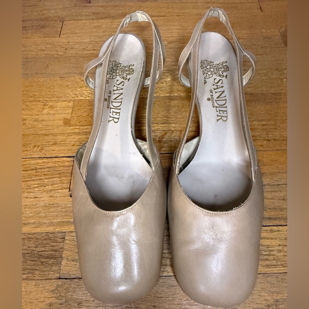 Sander of Boston Beige Leather Slingback Heels Size 9.5N Vintage